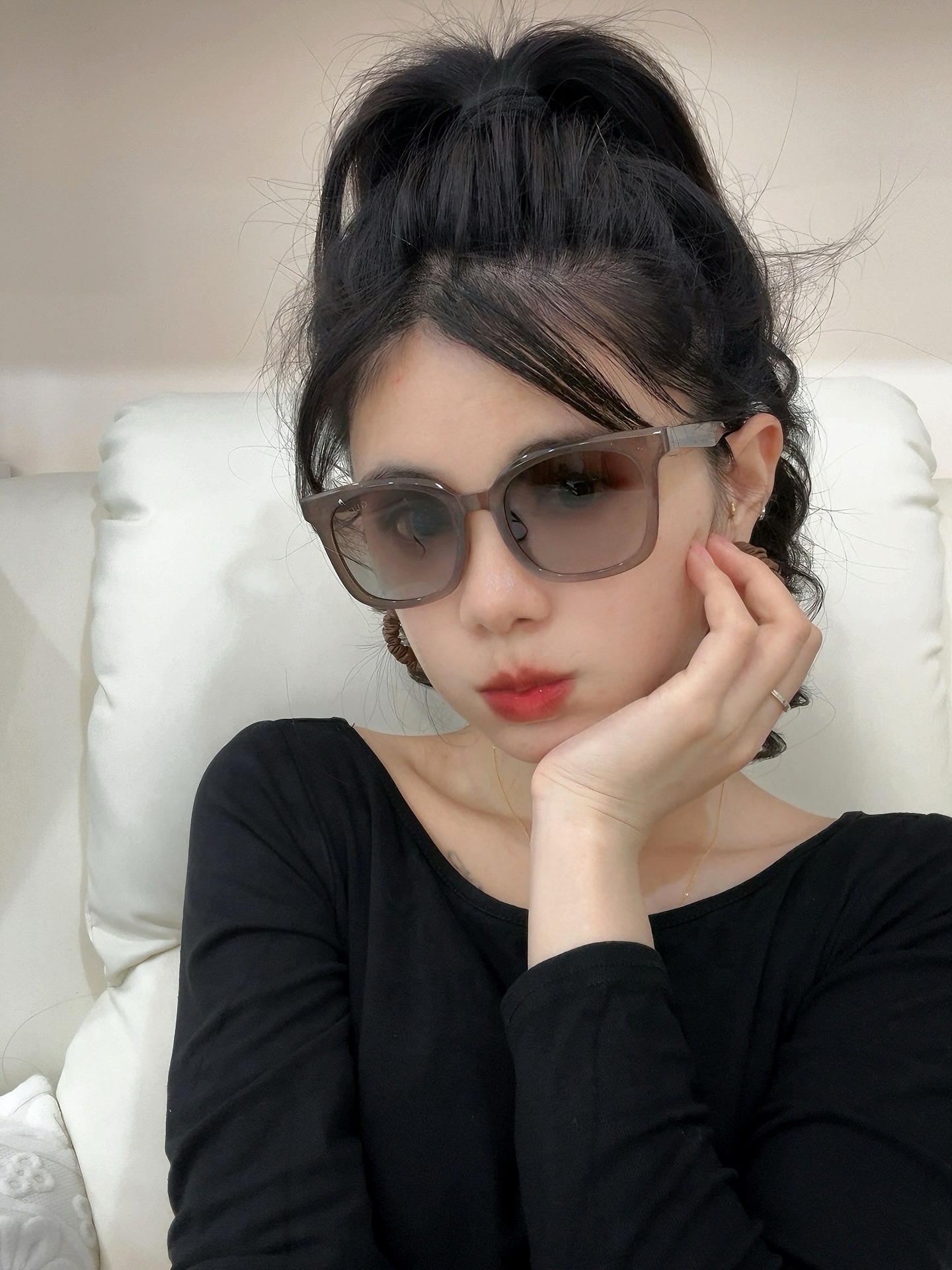  【TR偏光系列】Gucci   经典的方框设计，不挑脸型，无论搭配大衣还是连衣裙都非常显气质尼龙偏光镜