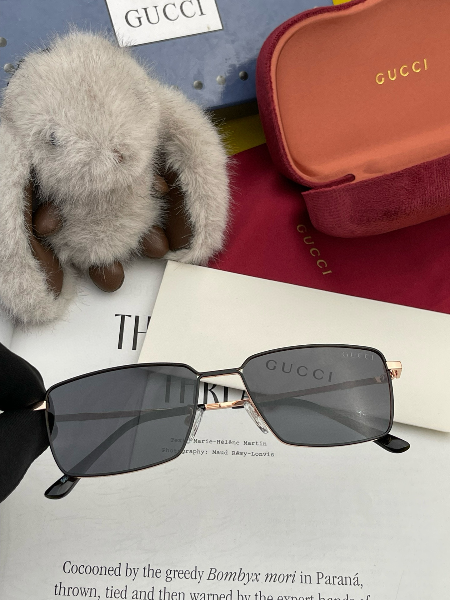   GUCCI-2025新款偏光太阳镜、完美品质，独特设计  适合各种脸型，‼️经典太阳镜 超个性 古典