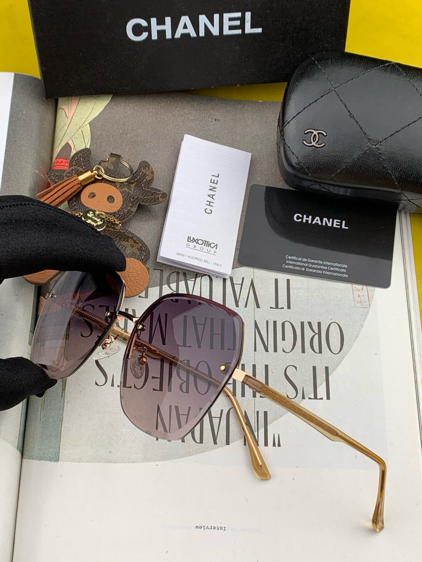 【CHANEL】香奈儿  新款尼龙偏光太眼镜，无框钻石 切边更有质感，大气女人范儿，大脸小脸都好看 ！型