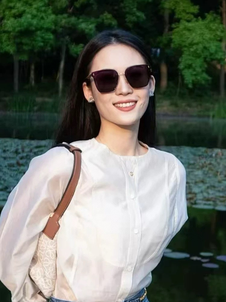 NO:353024,[Nylon polarization series] DIOR frameless sunglasses ink frame design, not picky about face shape, it looks very elegant whether it is matched with a coat or a dress, nylon polarization lenses prevent UV rays Model CD9640 glasses sunglasses, glasses, dior, skirts19860909【尼龙偏光系列】DIOR无框太阳镜墨方框设计,不挑脸型,无论搭配大衣还是连衣裙都非常显气质尼龙偏光镜片预防紫外线 型号CD9640眼镜墨镜太阳镜,眼镜,dior,skirts,glasses