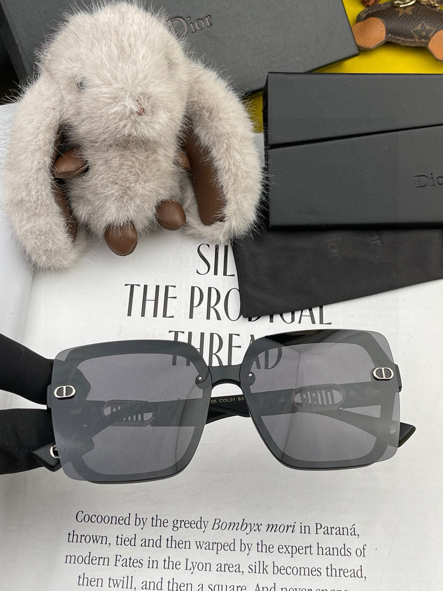 🔺 【DIOR-迪奥】2025开春新款 潮流爆款 时尚方框偏光太阳镜 高品质 佩戴舒适 网红潮款墨镜 女