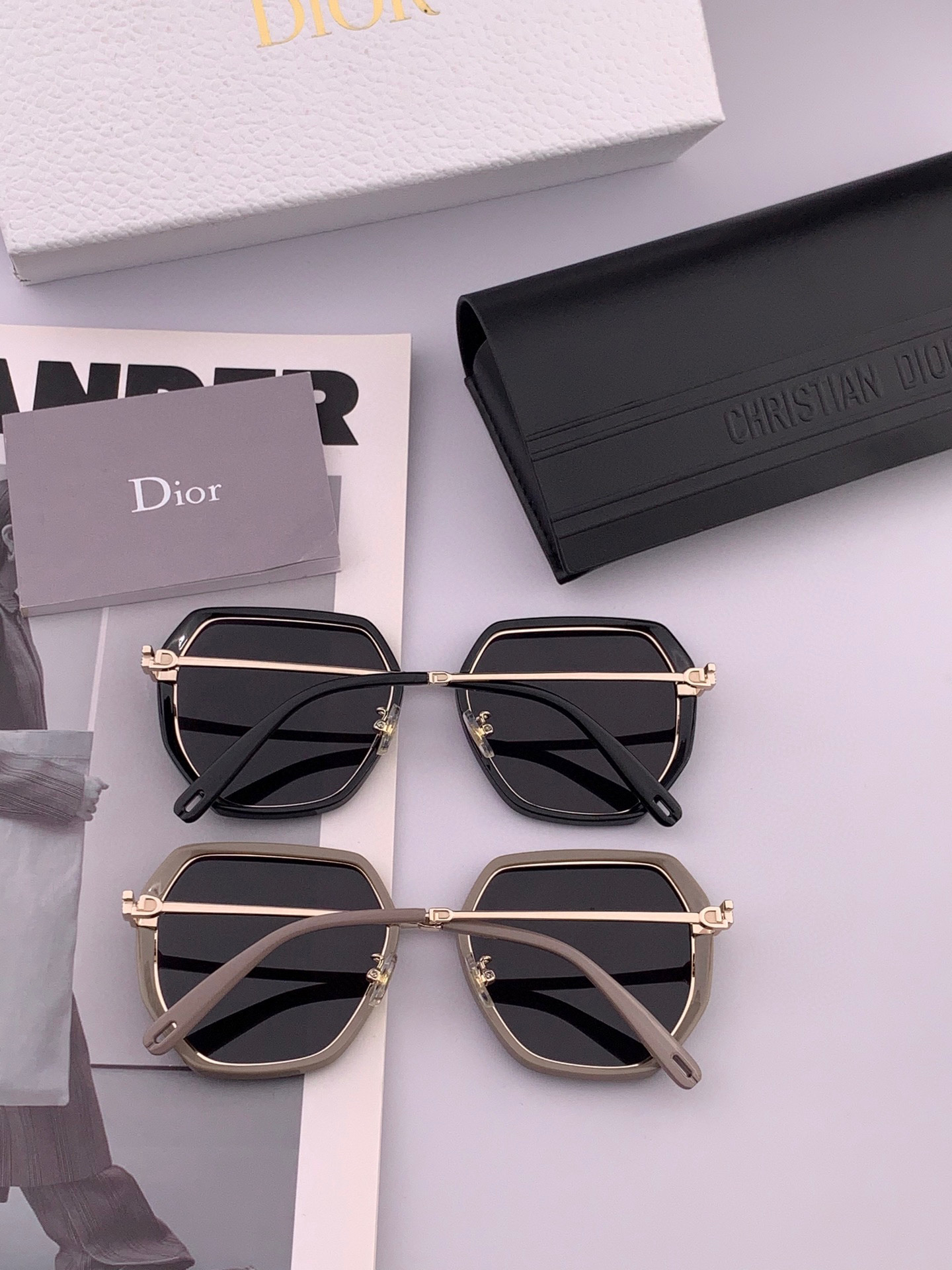   【DIOR】2025新款潮流爆款 时尚方框太阳镜 佩戴舒适 网红潮款墨镜  女士高清加厚偏光太阳镜🕶