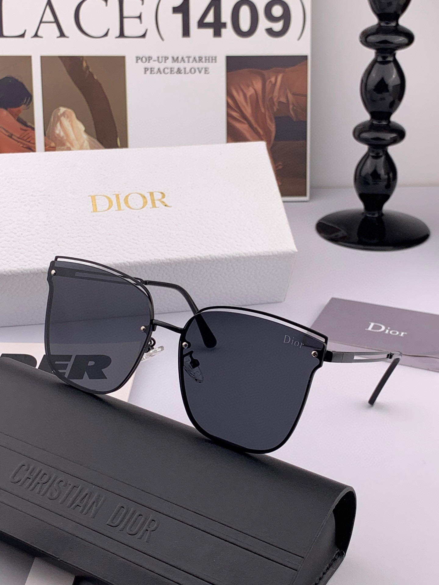  【TR偏光系列】DIOR   经典的方框设计，不挑脸型，无论搭配大衣还是连衣裙都非常显气质尼龙偏光镜片
