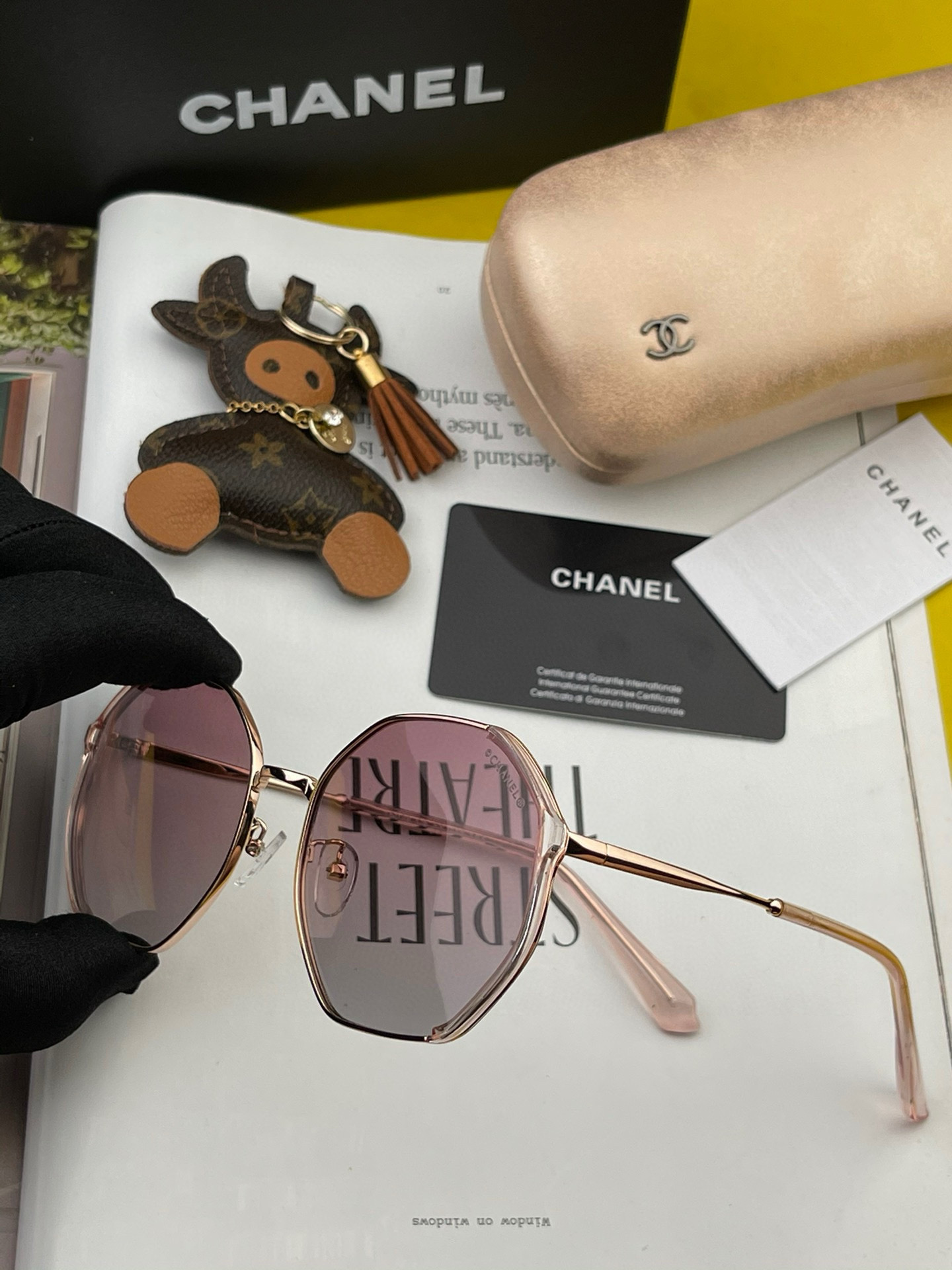 香奈儿🔺Chanel🔻2025官方众多明星同款色香奈儿‼‼新款大框偏光墨镜 🌈🌈宝丽来超清偏光太阳镜🔝🔝