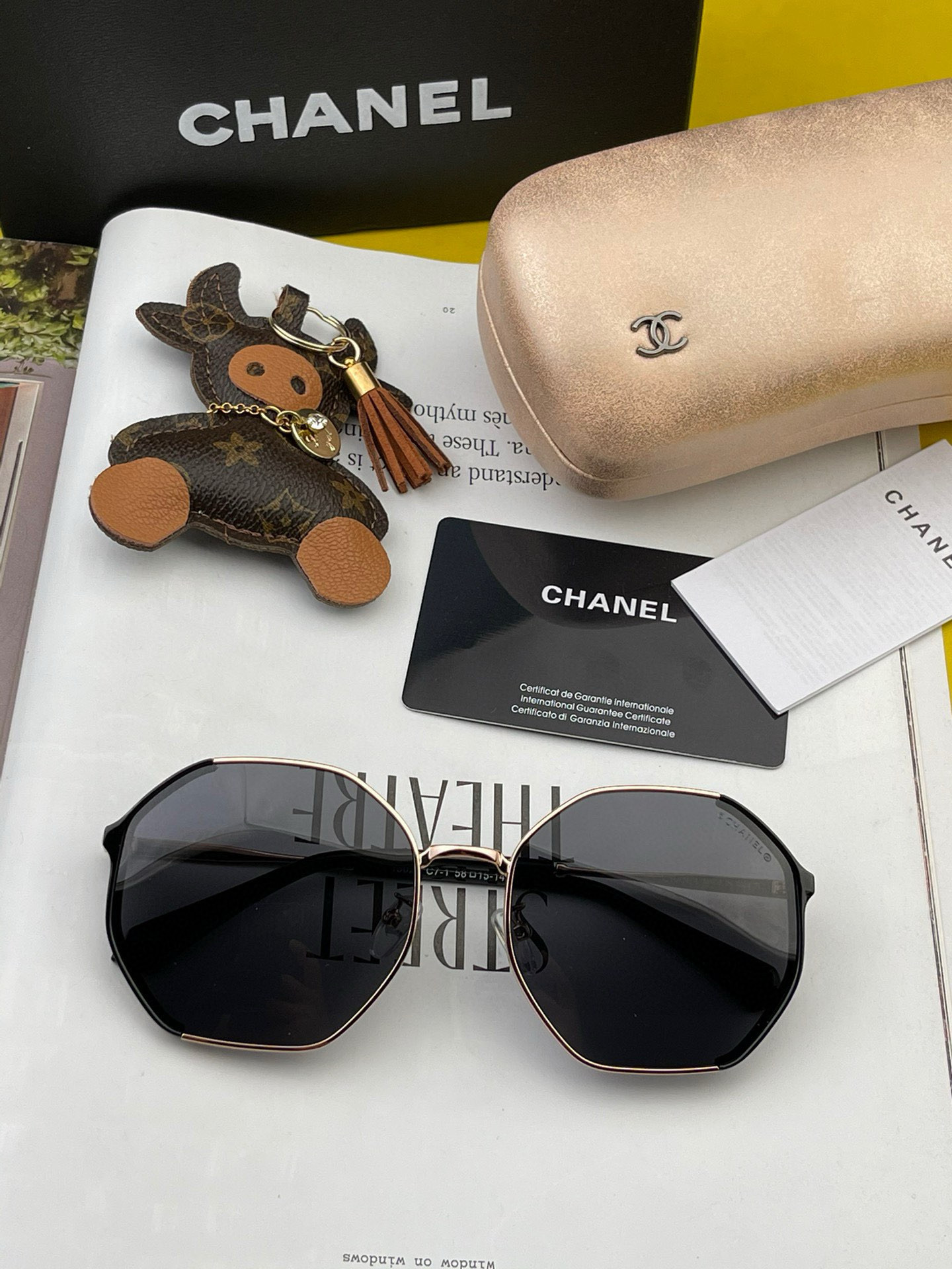香奈儿🔺Chanel🔻2025官方众多明星同款色香奈儿‼‼新款大框偏光墨镜 🌈🌈宝丽来超清偏光太阳镜🔝🔝