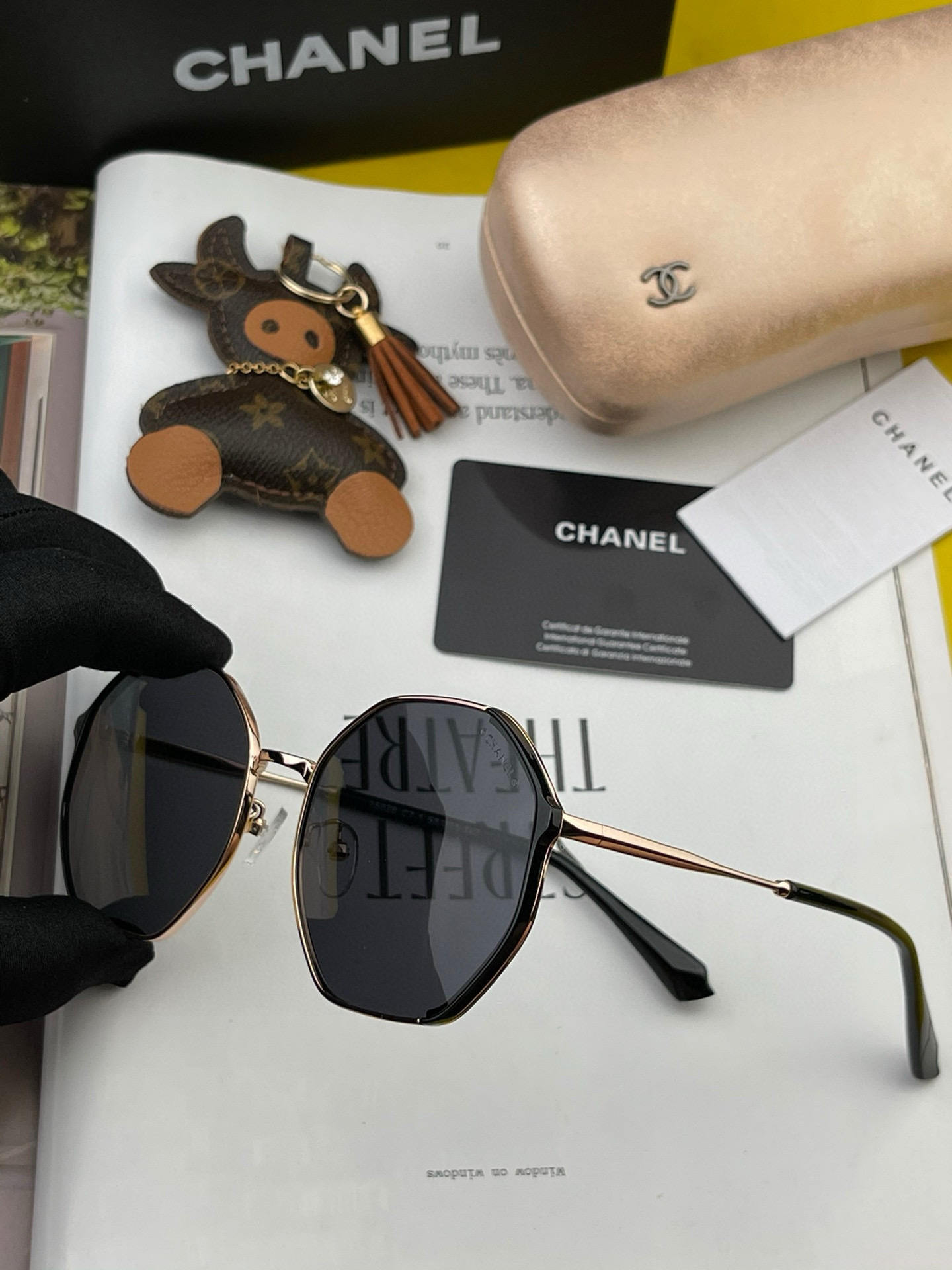 香奈儿🔺Chanel🔻2025官方众多明星同款色香奈儿‼‼新款大框偏光墨镜 🌈🌈宝丽来超清偏光太阳镜🔝🔝