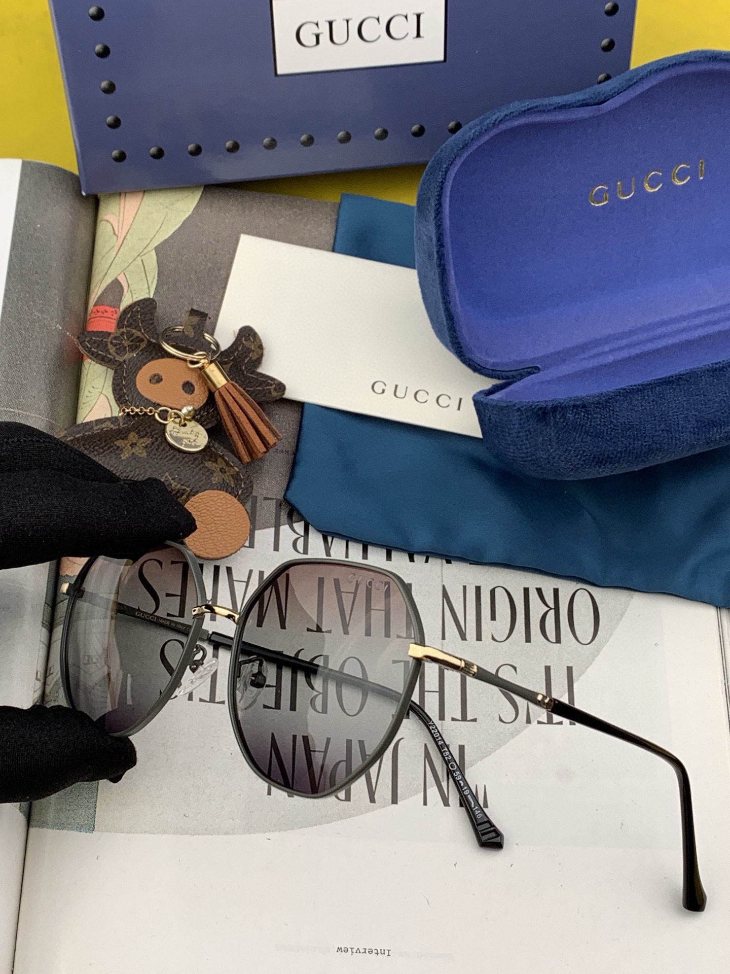  GUCCI 2025开春新款 最新款蛤蟆太阳镜 各路网红纷纷带起气场满分‼️ 俏皮甜美.上脸效果更佳.