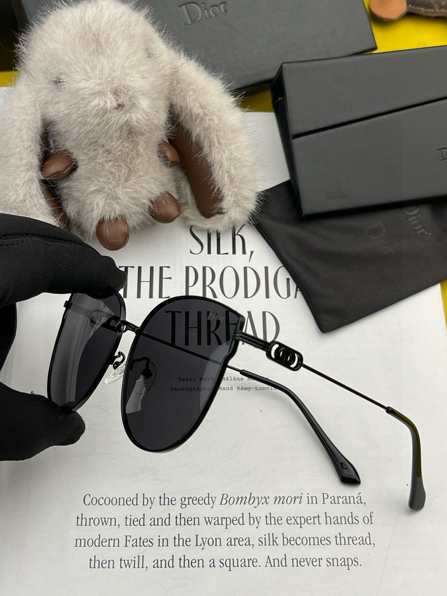   DIOR🌋☔️时尚圆框太阳镜镜片 顶级奢侈品强 高品质胜利亲亲🍦🍨 得意 气质非凡😄 🍫🍪女士开车墨