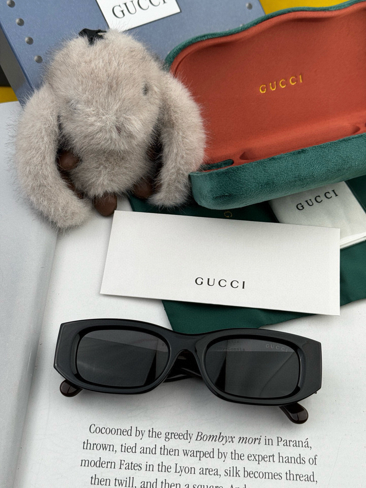 🔺 【GUCCI】2025开春新款 潮流爆款 时尚小框偏光太阳镜 高品质 佩戴舒适 网红潮款墨镜 型号：