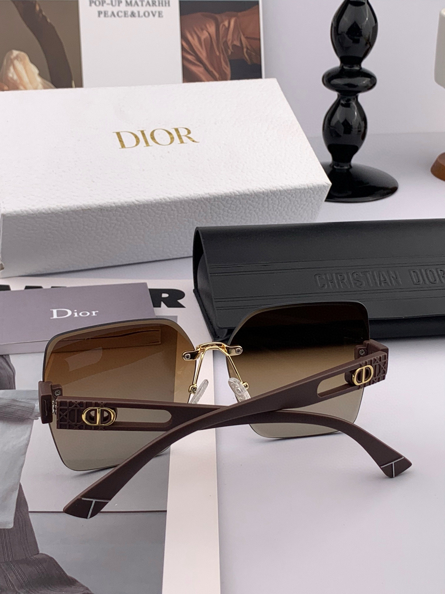 🔺 【DIOR-迪奥】2025开春新款 潮流爆款 时尚方框太阳镜 高品质 佩戴舒适 网红潮款墨镜 女士高