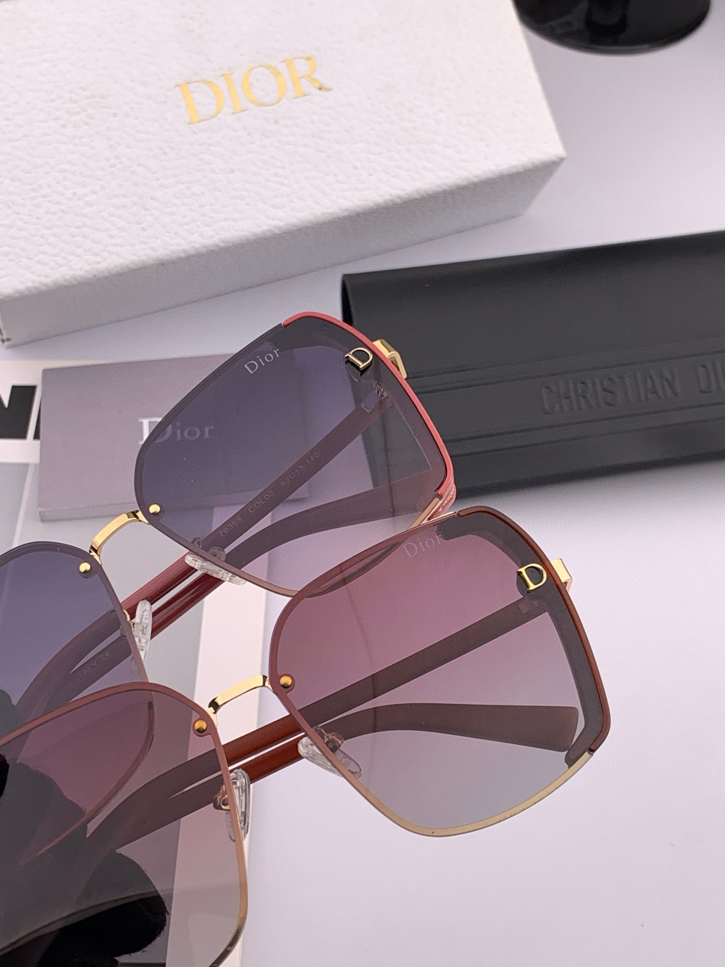 🔺 【DIOR-迪奥偏光太阳镜】2025开春新款 潮流爆款 时尚方框偏光太阳镜 高品质 佩戴舒适 网红