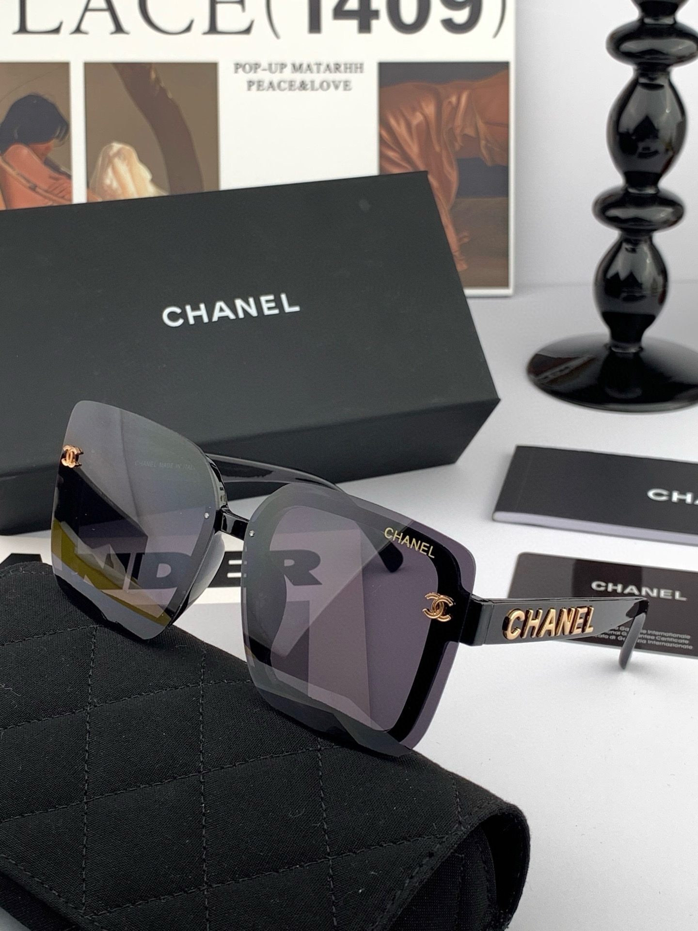    Chanel大框太阳镜墨镜  经典的方框设计，不挑脸型，无论搭配大衣还是连衣裙都非常显气质偏光镜片