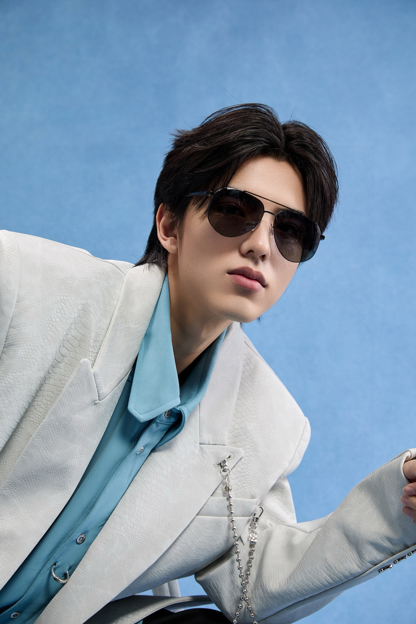        GUCCI 男款炫彩飞行员偏光太阳镜 ❤️材质：高清尼龙加厚卡槽高清偏光镜片 🌹无边框镜