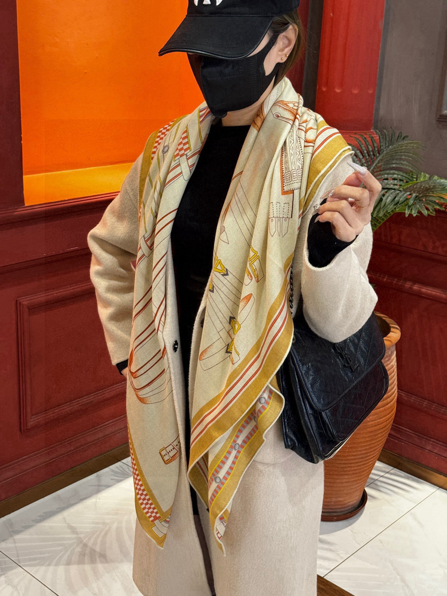 ❄️【双面同色】原单爱马仕140cm丝绒方巾💕 《马术密匙》,十九世纪的商品图录汇集了手工匠们的系列产品