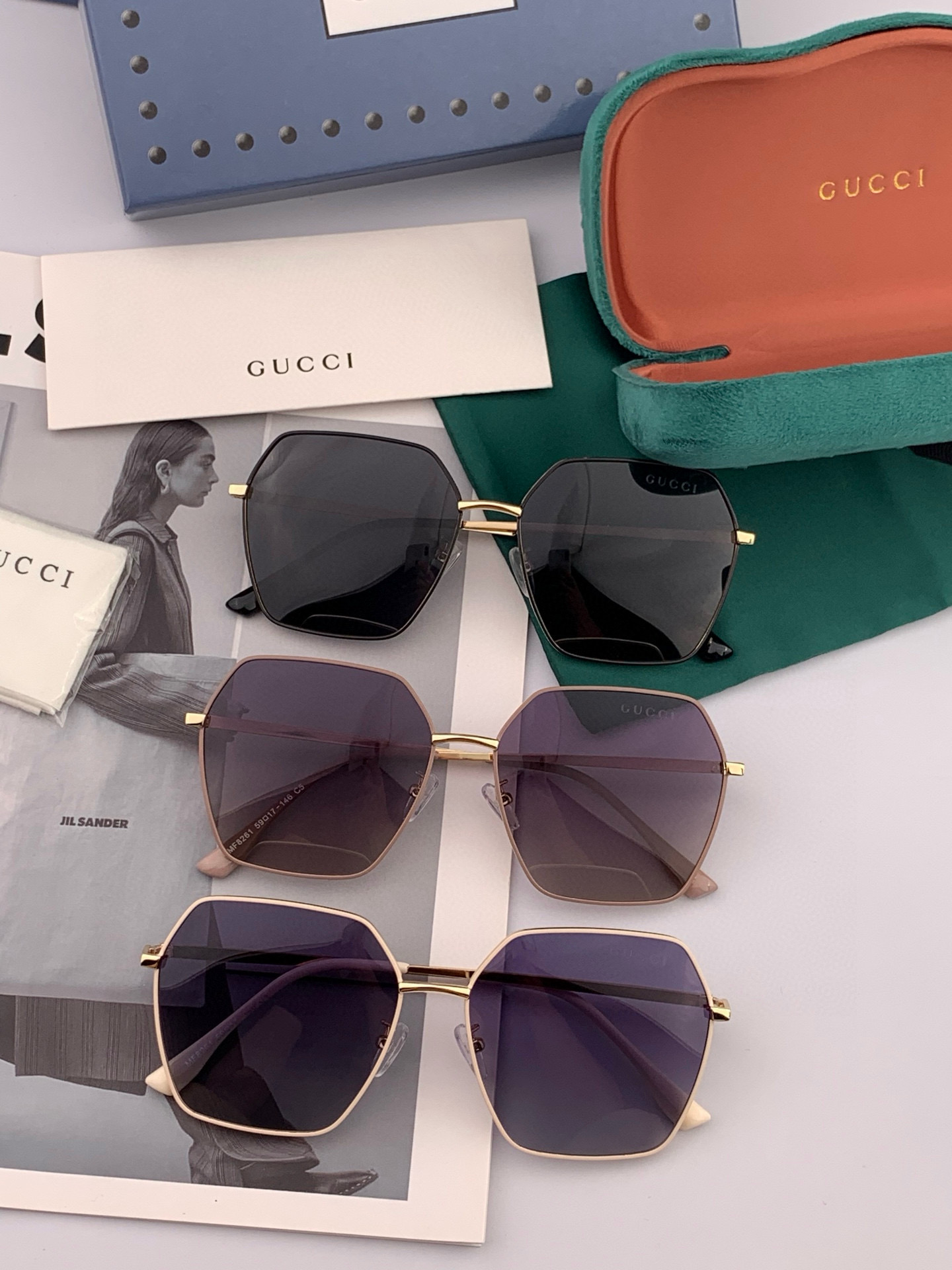   🔺 Gucci 🔻2025官方新款 众多明星同款色‼️‼️新款大框偏光墨镜 🌈🌈宝丽来超清加厚太阳镜