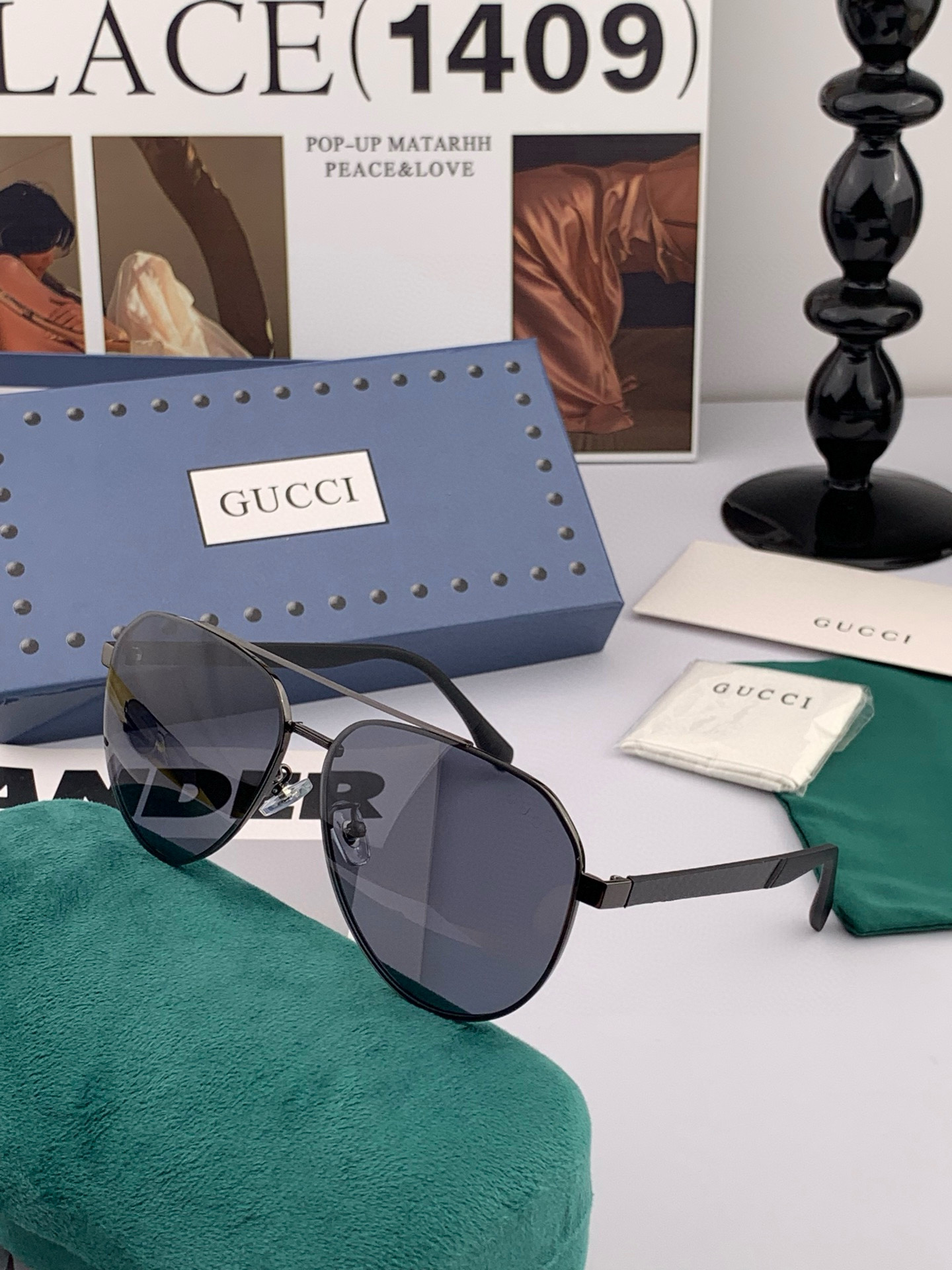        GUCCI 男款炫彩飞行员偏光太阳镜 ❤️材质：高清尼龙加厚卡槽高清偏光镜片 🌹无边框镜架