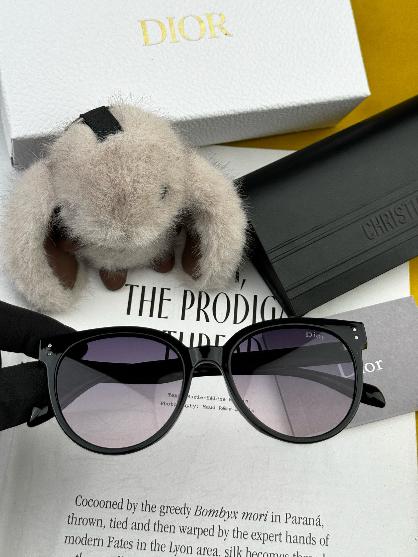  🔺 【DIOR-迪奥】2025开春新款 潮流爆款 时尚圆框偏光太阳镜 高品质 佩戴舒适 网红潮款墨镜 
