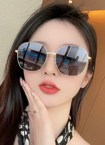 【偏光系列太阳镜】🎈原版出货GUCCI网红超爆款💙经典奢华全球风强酷亲亲 时尚圆框太阳镜得意 气质非凡😄