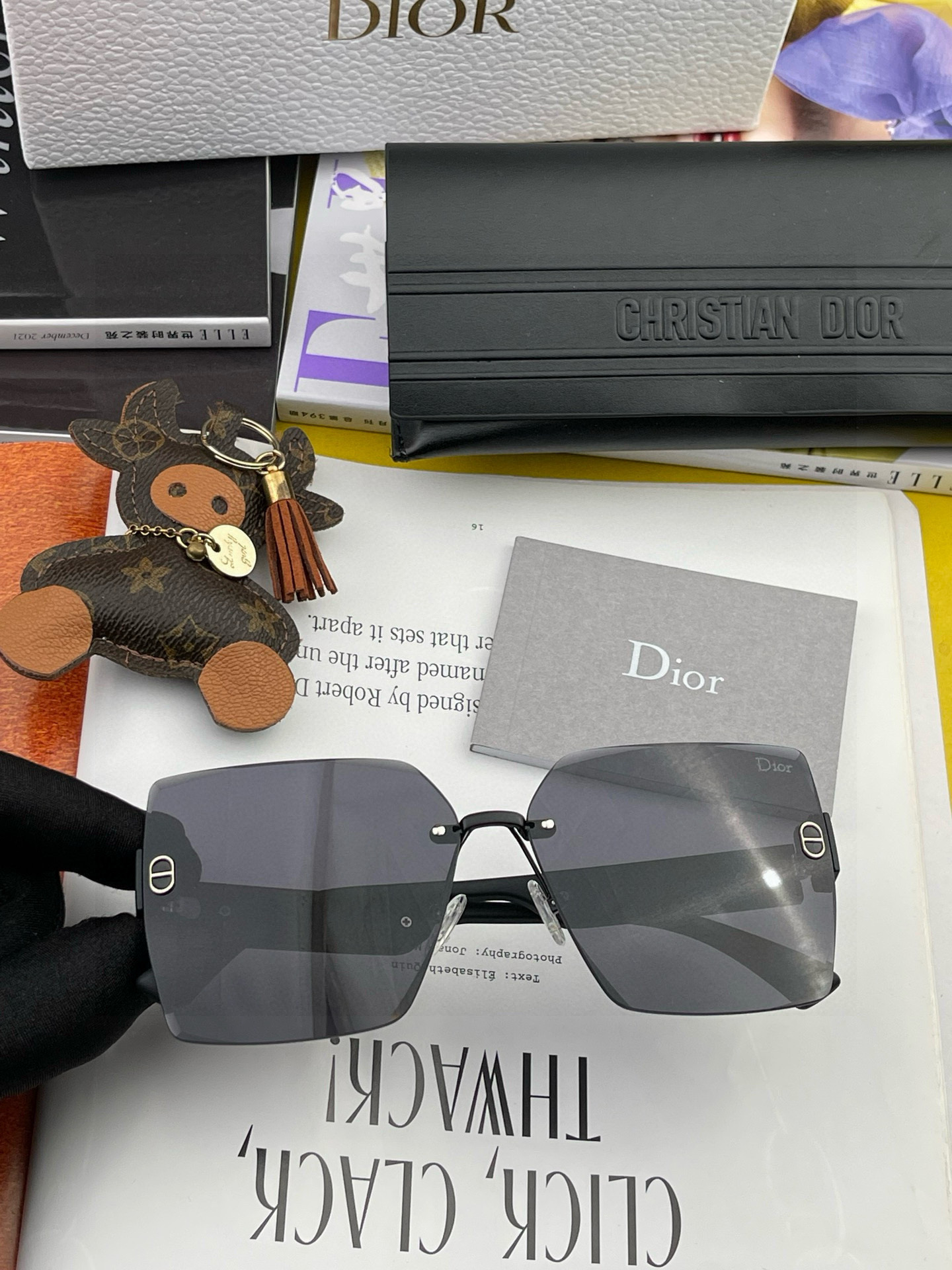  🔺 【DIOR-迪奥】2025开春新款 潮流爆款 时尚方框偏光太阳镜 高品质 佩戴舒适 网红潮款墨镜 