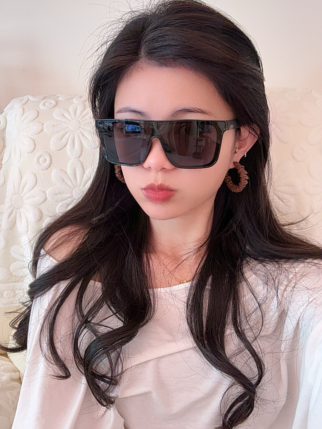   Gucci 。  高品质男女款墨镜   👍  。 开车钓鱼都可 。百搭显瘦墨镜韩版男士飞行员大框司机