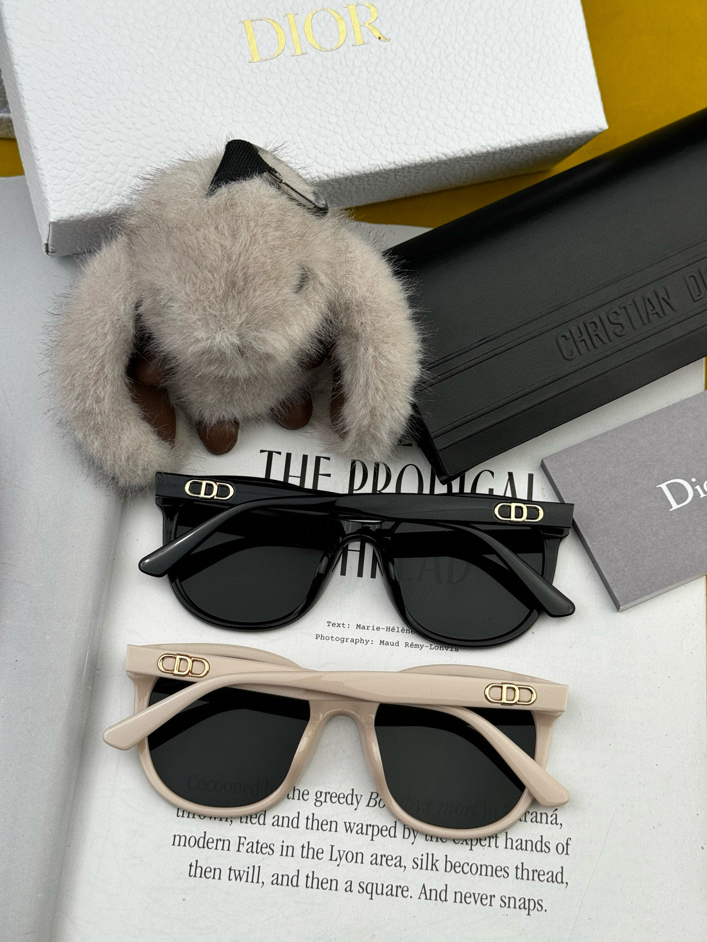 【DIOR-迪奥】开春新款 潮流爆款 时尚圆框偏光太阳镜 高品质 佩戴舒适 网红潮款墨镜 型号：CD25