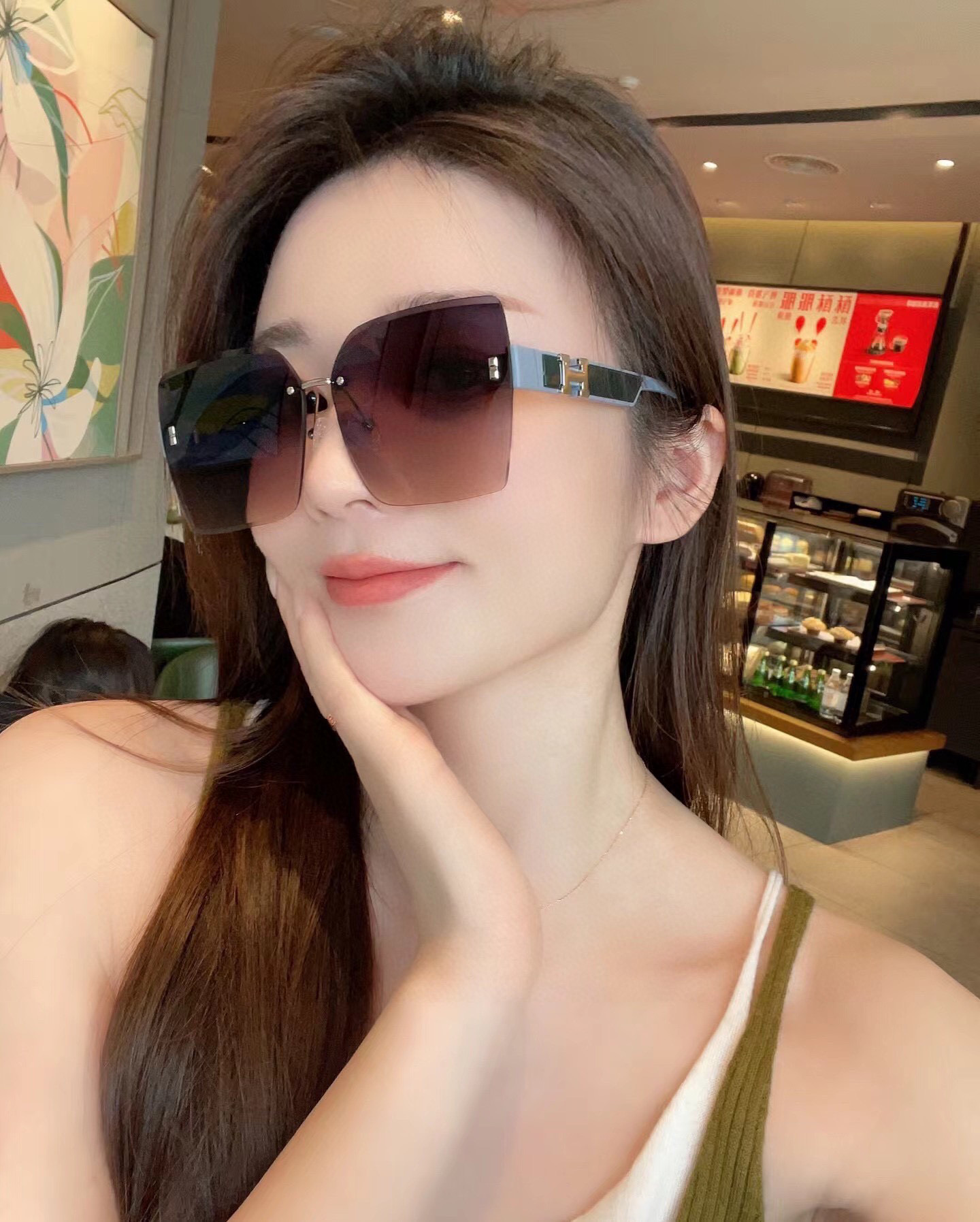   【TR偏光系列】爱马仕   经典的方框设计，不挑脸型，无论搭配大衣还是连衣裙都非常显气质尼龙偏光镜片
