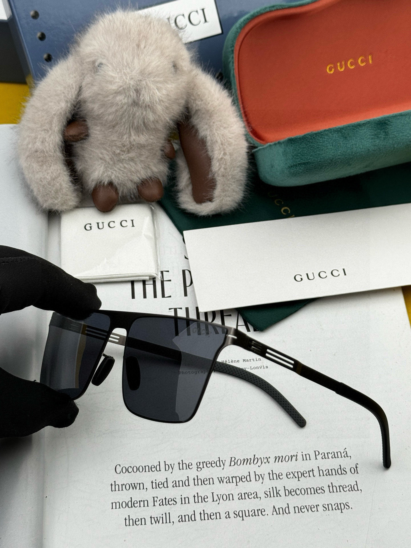 ♦️ GUCCI 2025新款男女情侣款太阳镜多边形墨镜iP电镀永不褪色 超轻超有弹性整幅眼镜无螺丝重要