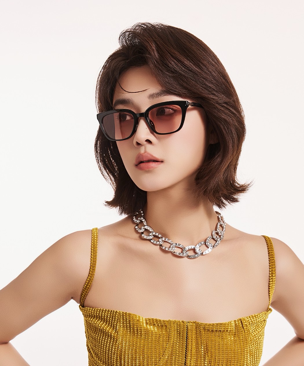 NO:361866,【GUCCI】2025 Spring New Model Fashion Hot Style Fashion Folding Square Frame Nylon Polarized Sunglasses High Quality Comfortable Wearing Internet celebrity trendy sunglasses Model G4319 Glasses Sunglasses Sunglasses, Glasses, gucci19860909【GUCCI】2025开春新款 潮流爆款 时尚折叠方框尼龙偏光太阳镜 高品质 佩戴舒适 网红潮款墨镜 型号G4319 眼镜墨镜太阳镜,眼镜,gucci,glasses