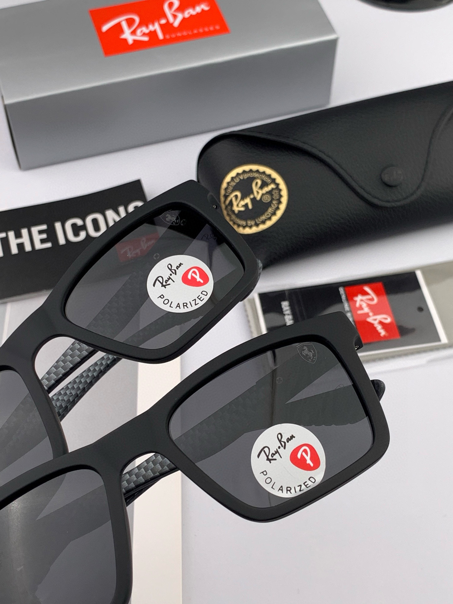  RAYBAN 😈雷朋 RB1834💚🔵💜👓时尚偏光🌻🌻💟炫‮潮彩‬款太阳镜，男女通用🔝🔝。