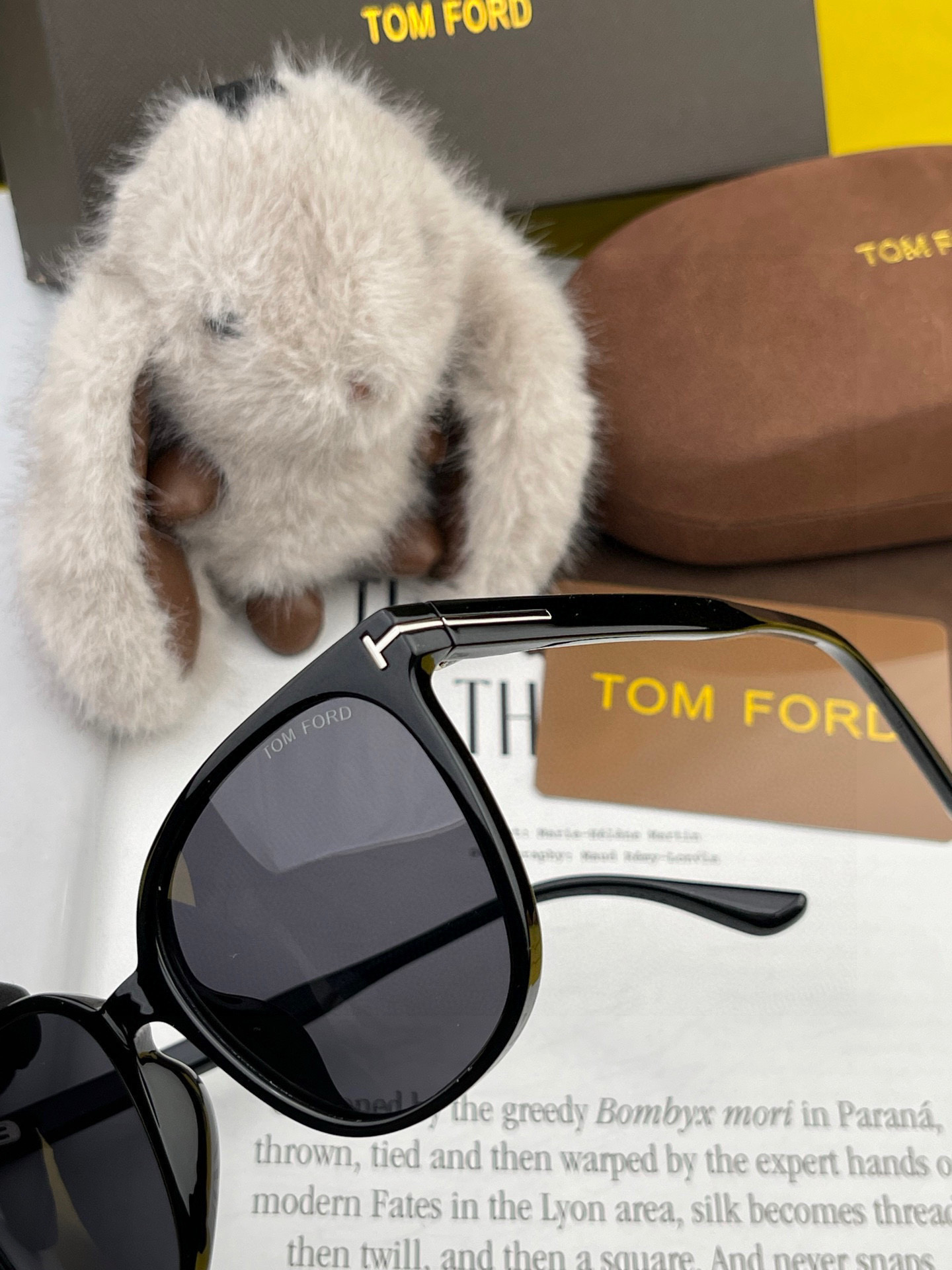  【TOMFORD】汤姆福特 爆款来袭！经典火爆作品 重磅出击 ！超经典偏光眼镜，时刻展现时尚大牌风范！