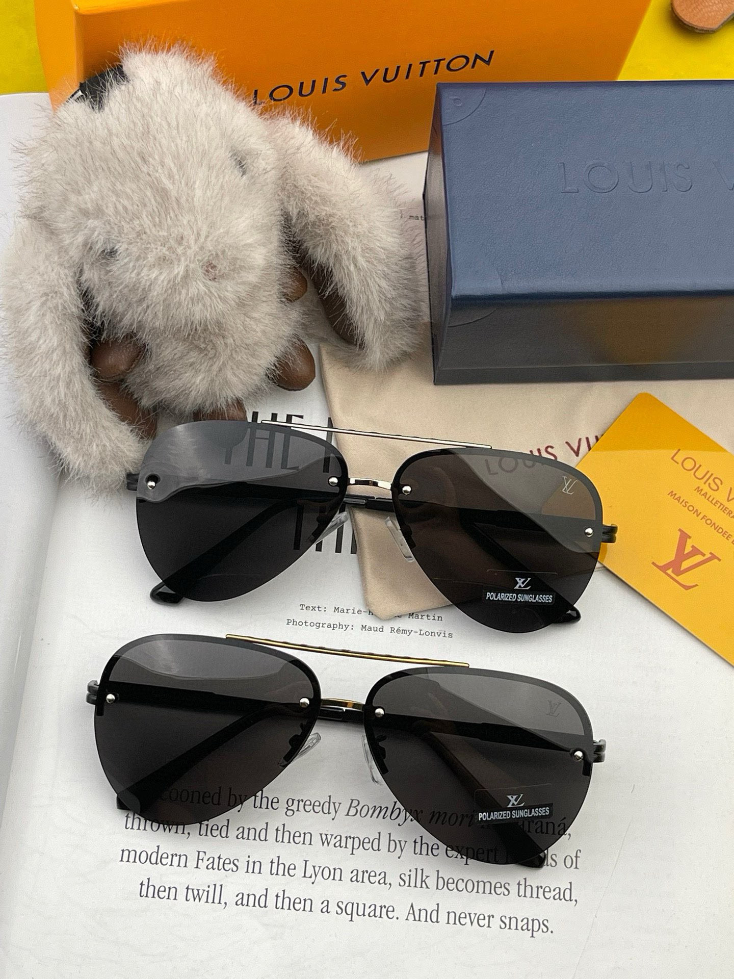  2025新款 LOUIS VUITTON-路易家  新品LV蛤蟆框太阳镜 每一付都是精品 ❤️时尚达人