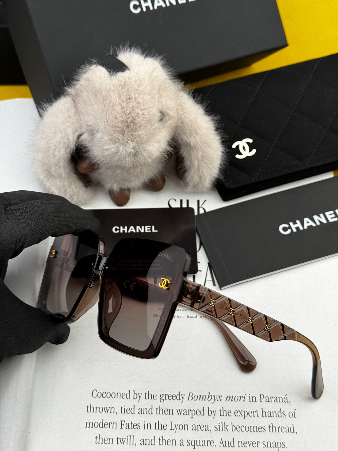 【CHANEL】香奈儿 2025新款潮流爆款 时尚方框太阳镜 佩戴舒适 网红潮款墨镜  女士高清加厚偏光