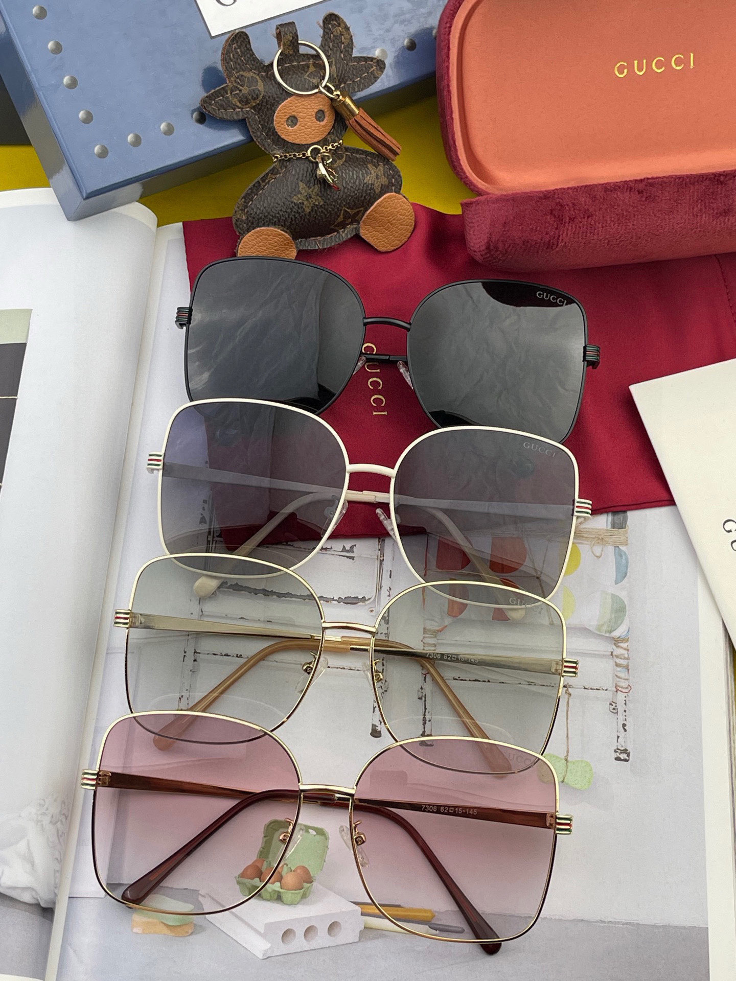  GUCCI 2025开春新款 最新款方框太阳镜 各路网红纷纷带起气场满分‼️ 俏皮甜美.上脸效果更佳.