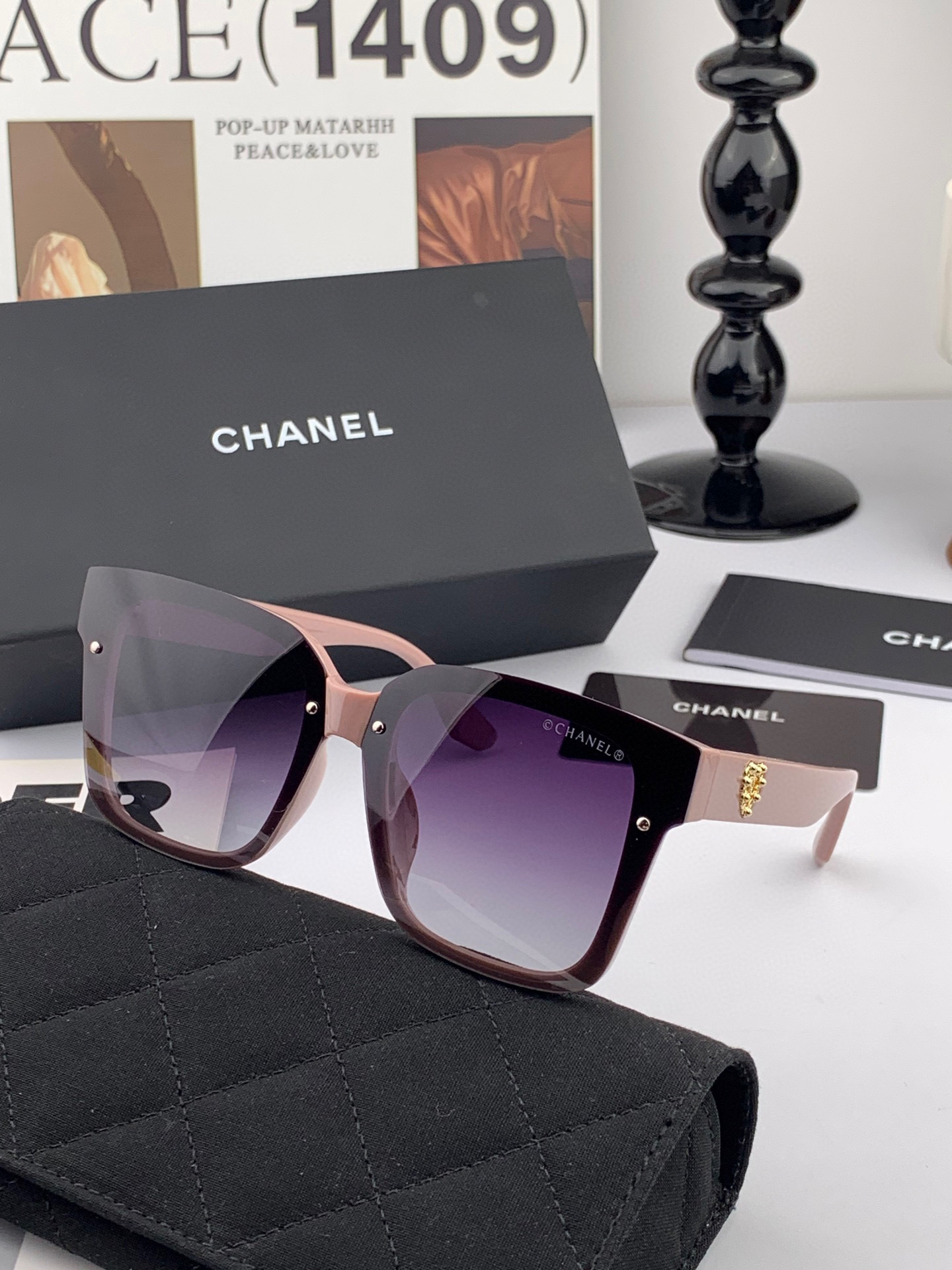  【CHANEL】香奈儿 2025新款潮流爆款 时尚方框太阳镜 佩戴舒适 网红潮款墨镜  ♥️♥️型号：
