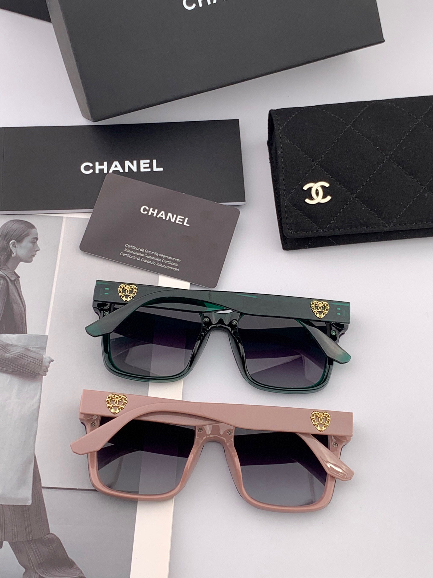  【CHANEL】香奈儿 2025新款潮流爆款 时尚方框太阳镜 佩戴舒适 网红潮款墨镜  ♥️♥️型号：