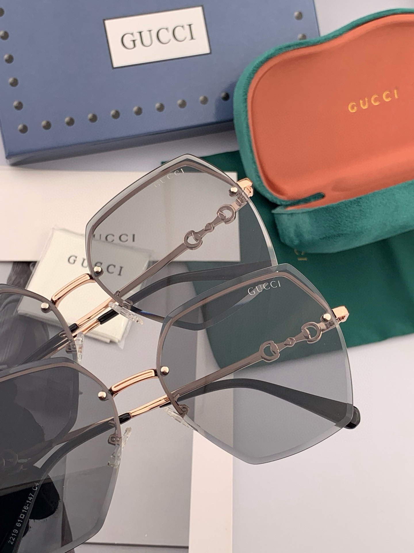  GUCCI-古驰意大利进口🇮🇹2025时尚潮流奢华装饰太阳眼镜 尼龙偏光高清太阳镜明星海报款 超高复杂