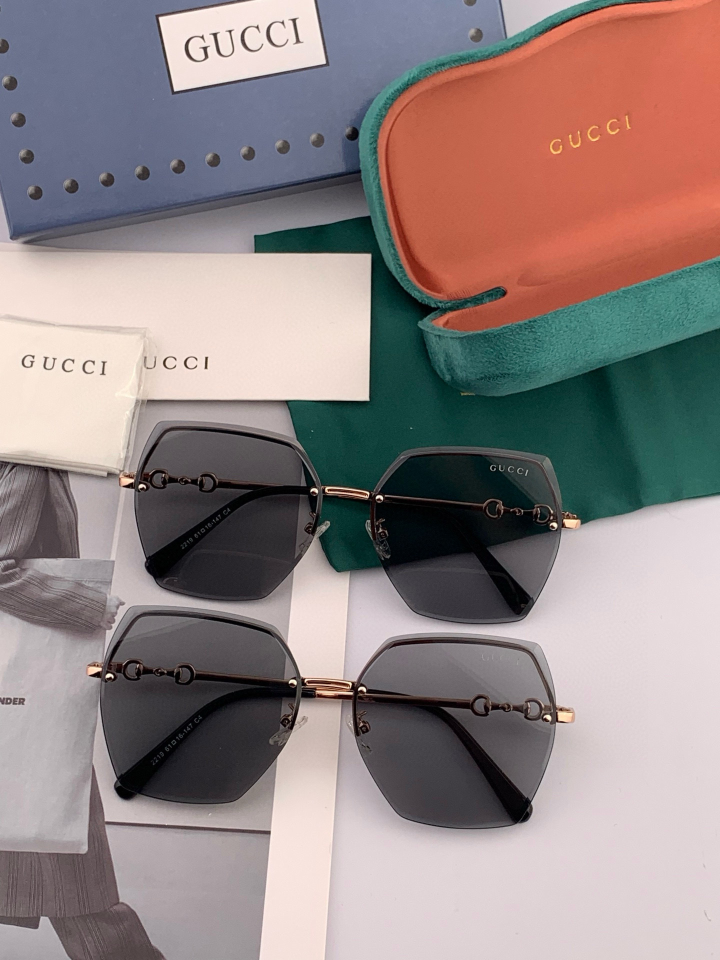  GUCCI-古驰意大利进口🇮🇹2025时尚潮流奢华装饰太阳眼镜 尼龙偏光高清太阳镜明星海报款 超高复杂