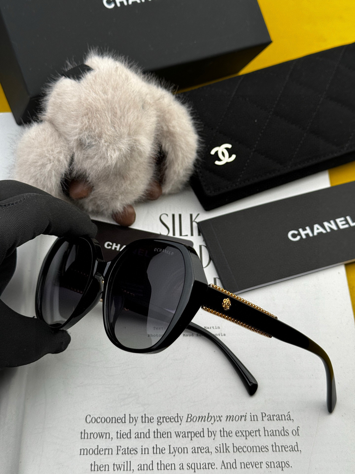 【CHANEL】香奈儿 2025新款潮流爆款 时尚方框太阳镜 佩戴舒适 网红潮款墨镜  女士高清加厚偏光