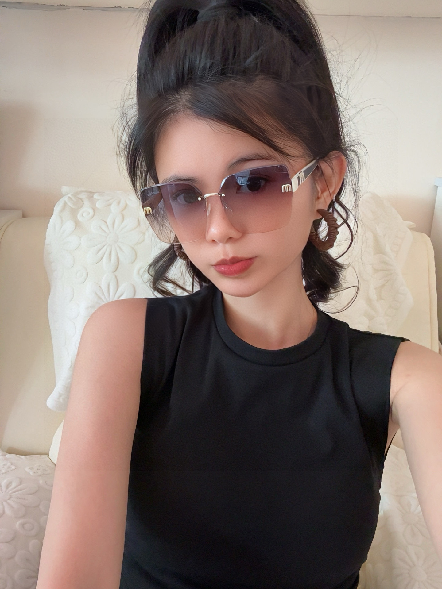   MIUMIU/缪缪🖇🖇2025开春新款🌟闪耀新款璀璨登台 ❤❤太阳镜潮品 精致个性设计简约时尚 专柜