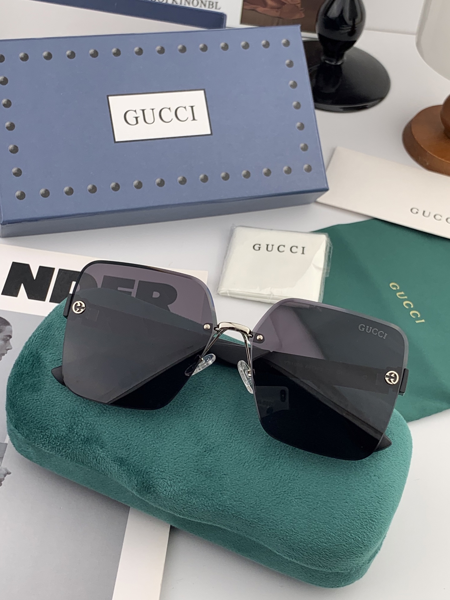  🔺 【GUCCI】2025开春新款 潮流爆款 时尚方框太阳镜 高品质 佩戴舒适 网红潮款墨镜 型号：G