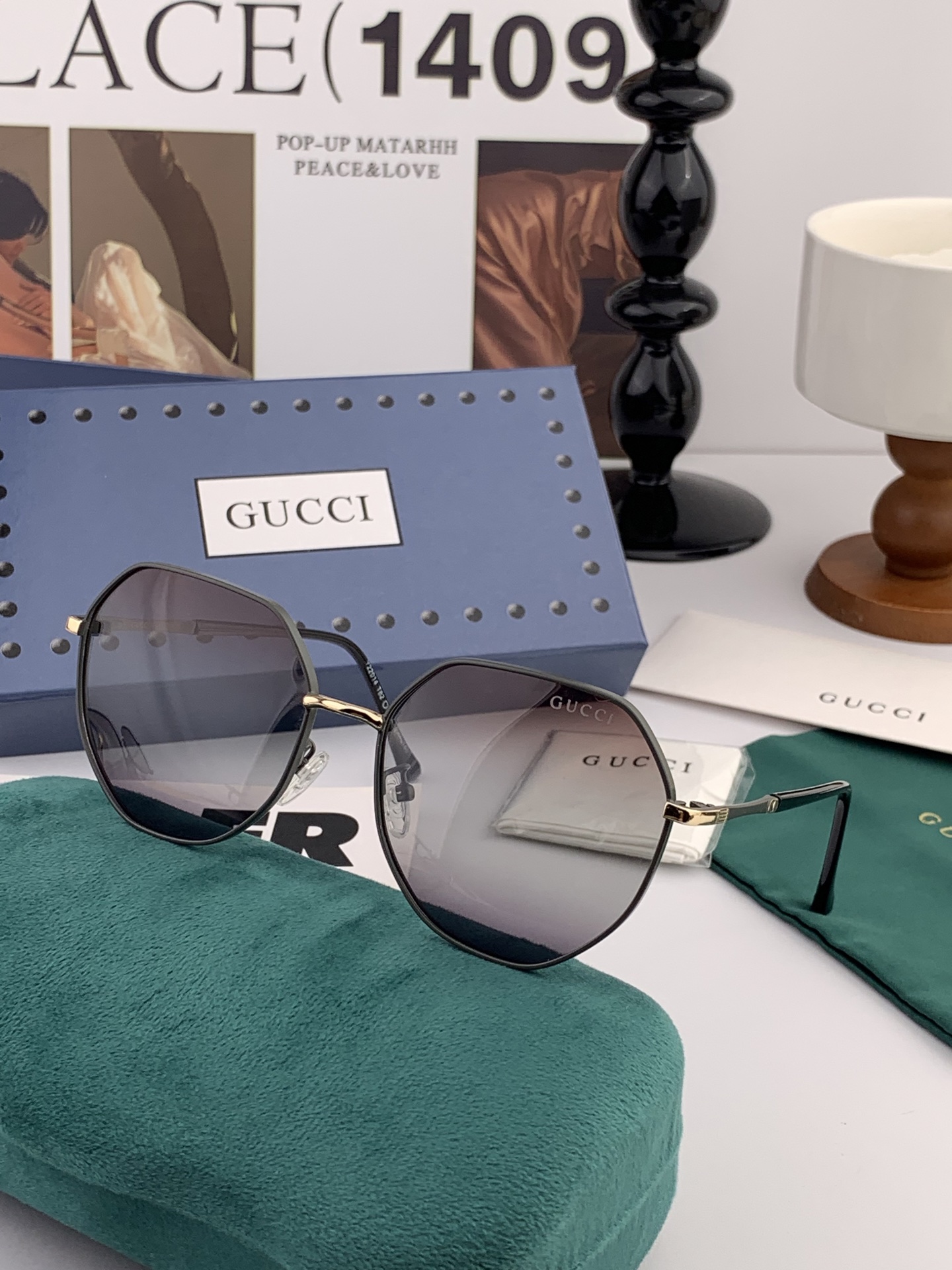  GUCCI 2025开春新款 最新款蛤蟆太阳镜 各路网红纷纷带起气场满分‼️ 俏皮甜美.上脸效果更佳.
