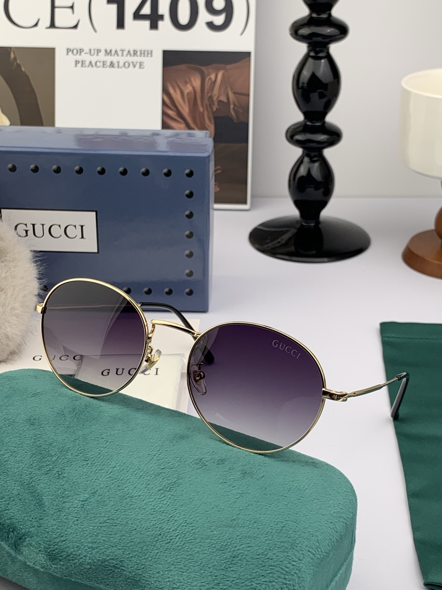   Gucci 。  高品质男女款墨镜   👍 进口宝丽来偏光镜片  。 开车钓鱼都可 。百搭显瘦墨镜韩