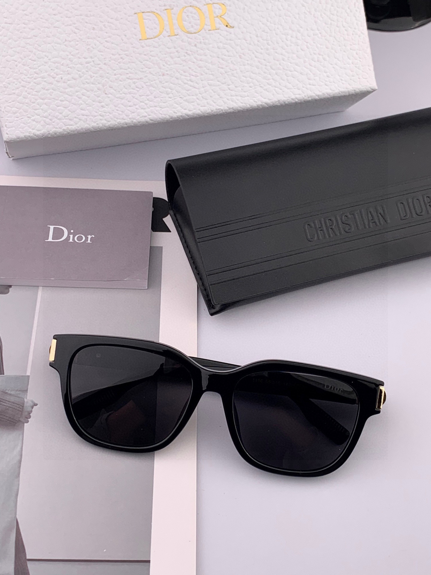 🔺 【DIOR】2025开春新款 潮流爆款 时尚方框偏光太阳镜 高品质 佩戴舒适 网红潮款墨镜 女士高清