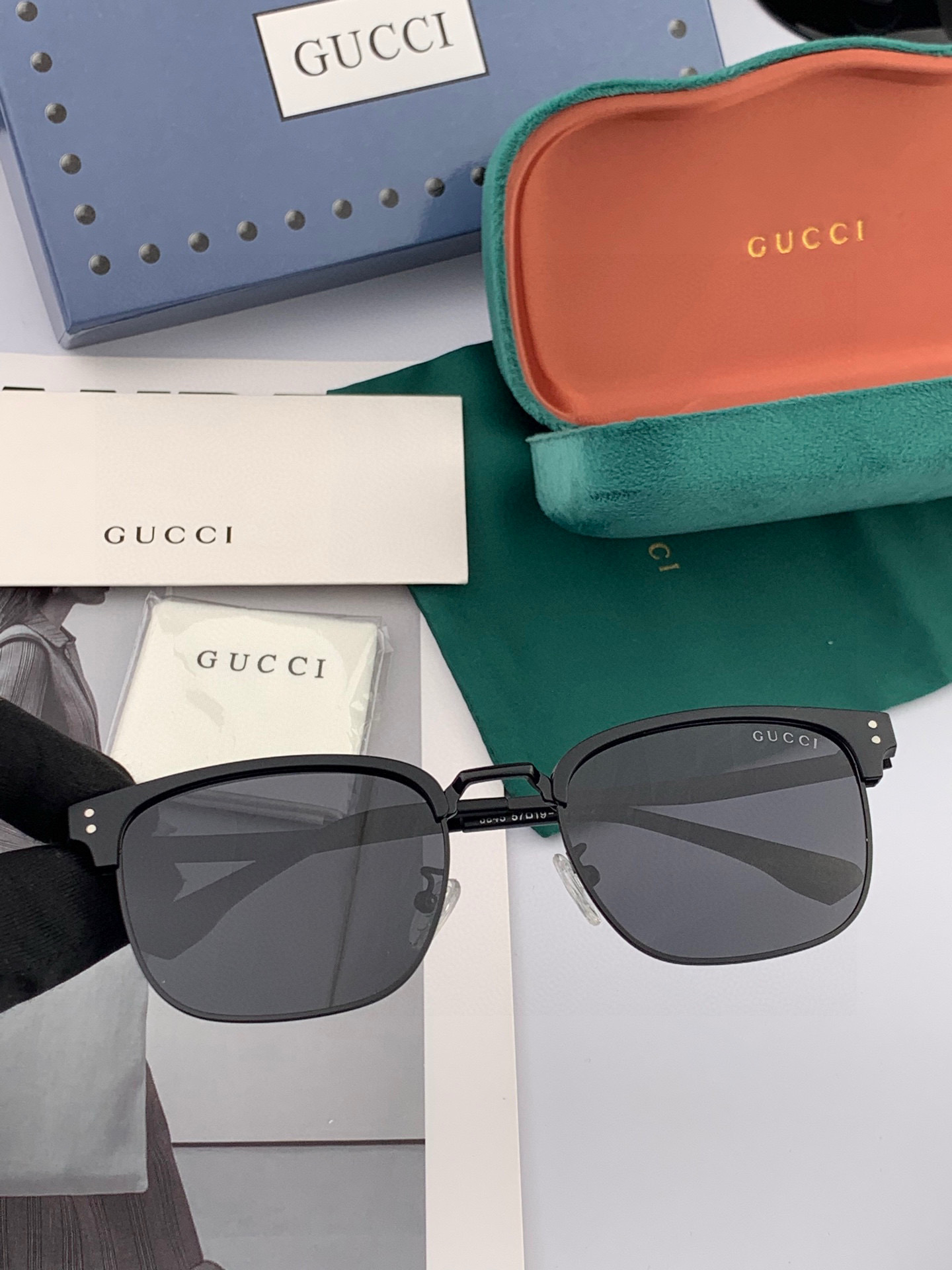  🔺 【GUCCI-偏光太阳镜】2025开春新款 潮流爆款 时尚方框偏光太阳镜 高品质 佩戴舒适 网红潮