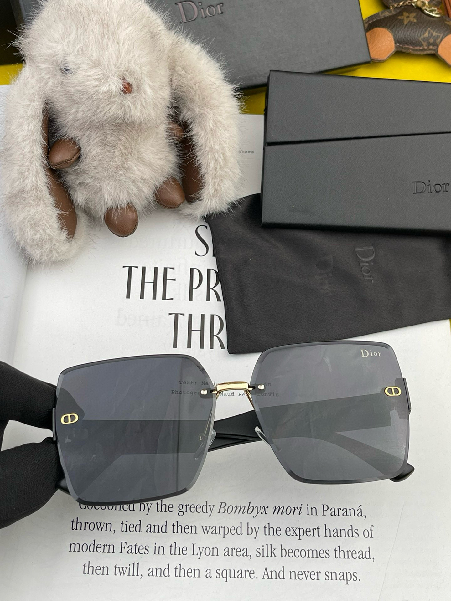 🔺 【DIOR-迪奥】2025开春新款 潮流爆款 时尚方框太阳镜 高品质 佩戴舒适 网红潮款墨镜 型号：