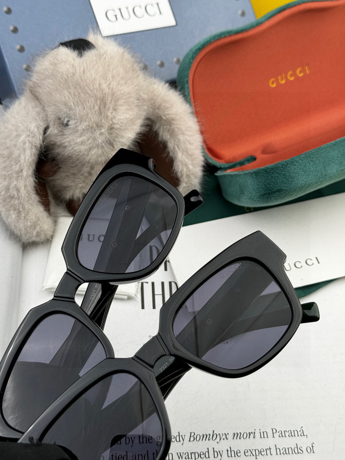  🔺 【GUCCI】2025开春新款 潮流爆款 时尚方框太阳镜 高品质 佩戴舒适 网红潮款墨镜 型号：G