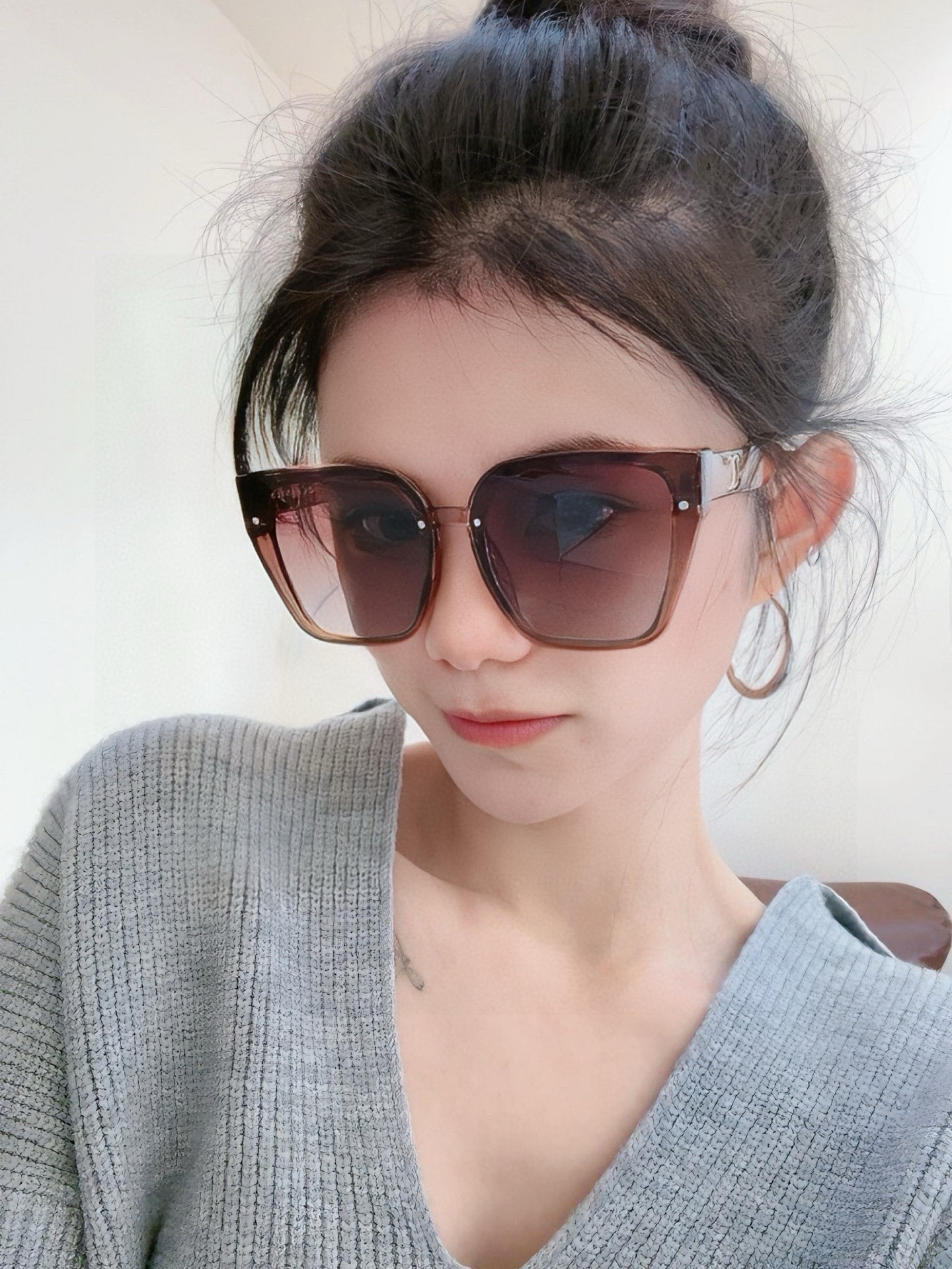  CHANEL香奈儿 2025年开春新款  潮爆流款 时尚圆框太阳镜 高品质 佩戴舒适 网红潮墨款镜 型