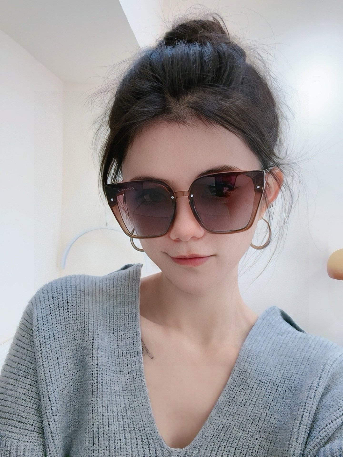  CHANEL香奈儿 2025年开春新款  潮爆流款 时尚圆框太阳镜 高品质 佩戴舒适 网红潮墨款镜 型