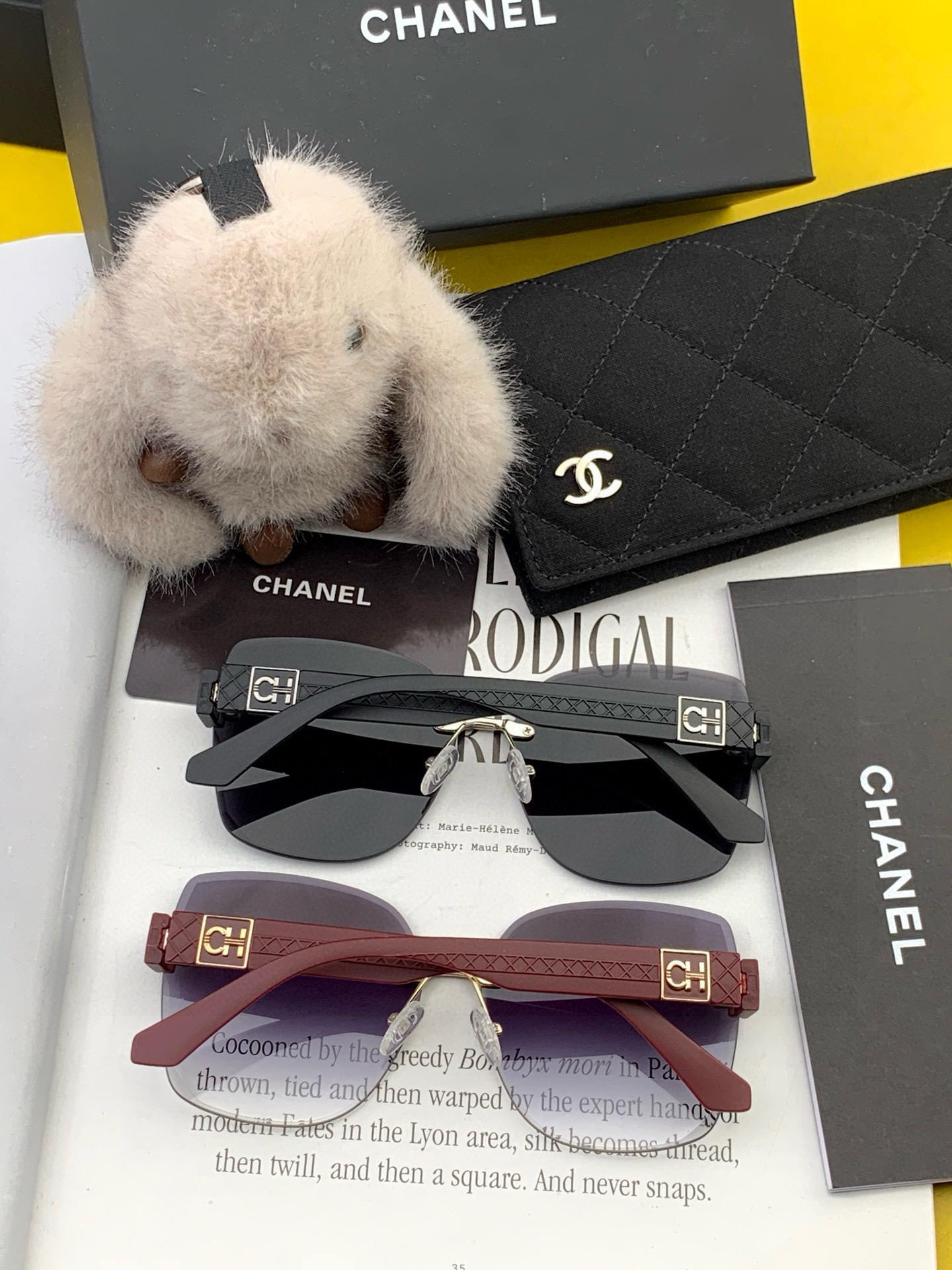   新品CHANEL 香奈儿太阳镜以独特魅力和前卫风格诠释春夏最新眼镜，质感超好佩带舒适 型号：CH45