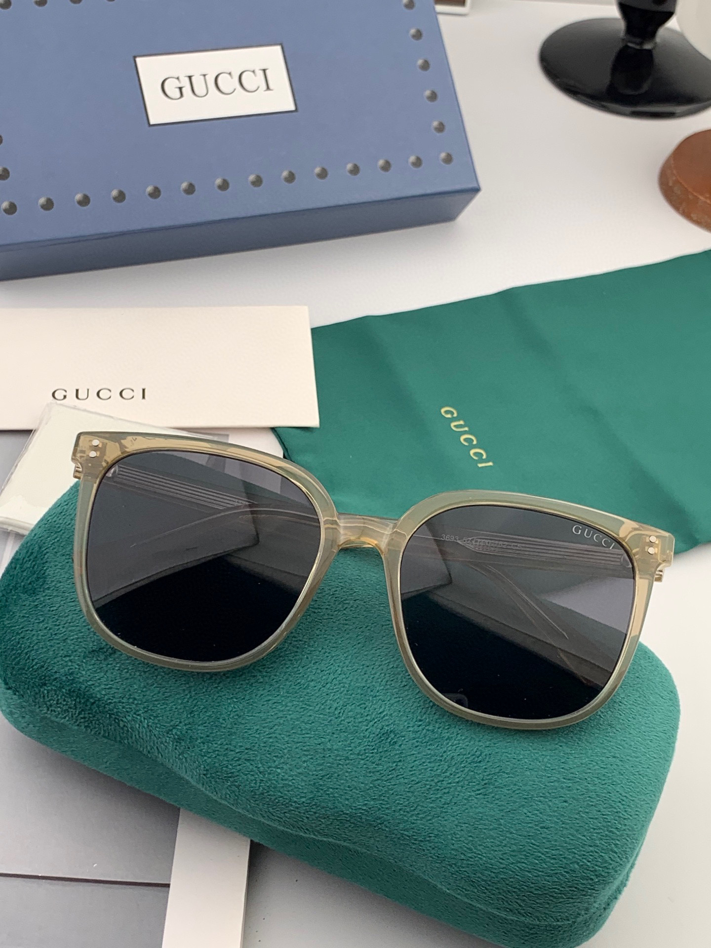  🔺GUCCI🔻古驰 GG圆框太阳镜 完美品质 🎓独特设计  适合各种脸型 亮相时装周 超时尚百搭 实物